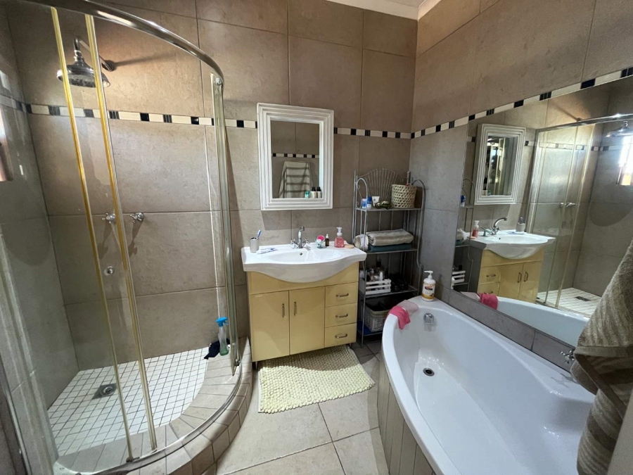 3 Bedroom Property for Sale in Oosterville Northern Cape